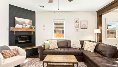 Windsor Farmhouse Family Fun, Yard and Fireplace - Foto 2