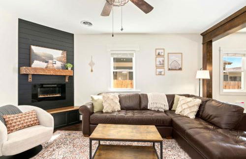 Windsor Farmhouse Family Fun, Yard and Fireplace - Foto 2