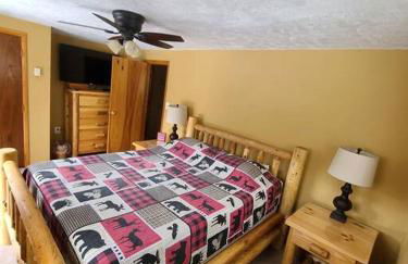 Cozy Cabin By the Slopes - Foto 32