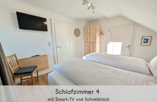 Das Waldhäuschen - bis 10 Personen, 4 Schlafzimmer, 2 Bäder, Tischkicker, kostenlose Parkplätze, WLAN, Smart-TVs - Foto 14