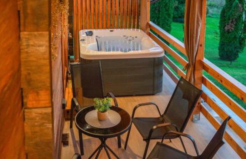 Awesome Home In Jamnica Pisarovinska With Sauna - Foto 2