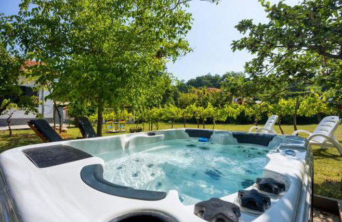 Lovely Cottage with Jacuzzi - Foto 7