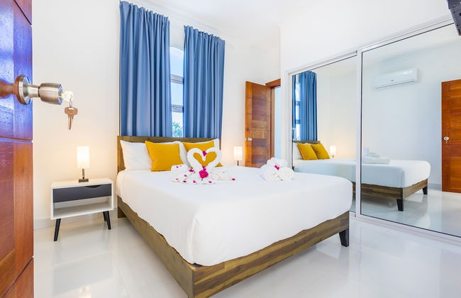 Relaxing 3-bedroom Villa With Pool Rooftop Jacuzzi in a Secluded Setting - Foto 5