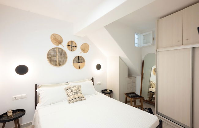 Mykonos Dot Apartments - Photo 12