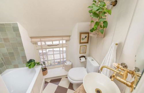 The Nook - Stylish Homestay - Heart of Frome - Photo 12