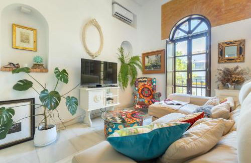 Charming 2 Bedroom Boutique Triplex Apartment with Private Terrace at Seville City Center by OCityzen - Foto 9