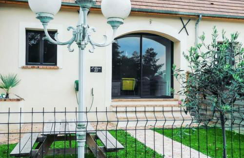 Maison de charme à Sainte-Geneviève-lès-Gasny avec jardin paisible - Foto 1