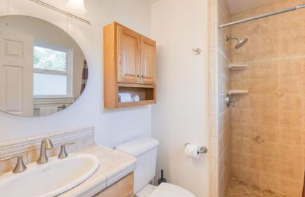 Pool Hot Tub Firepit Game Room Minutes from Sebastopol Russian River Baker Lane Retreat - Foto 23