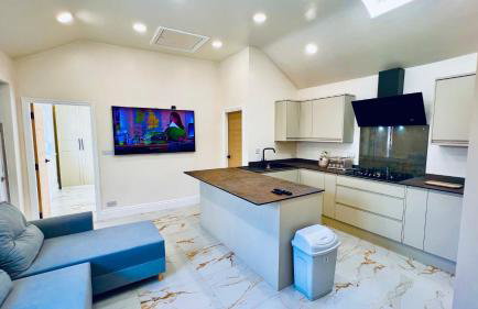 Cozy Charming Bungalow BRAND NEW - Photo 51