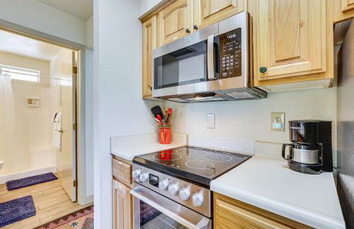 Patio and Pool Access Sunny Phoenix Casita! - Foto 8