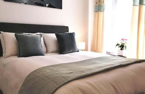 Estuary View Bank House Stunning apartment - Photo 1