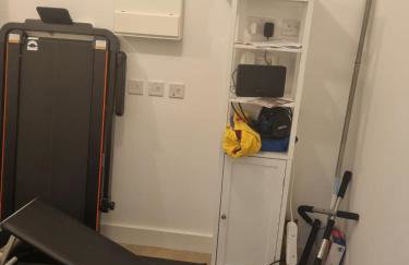 Poplar by Canary Wharf - Photo 8