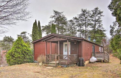 Cozy Asheville Cottage with Grill and Fire Pit! - Foto 3