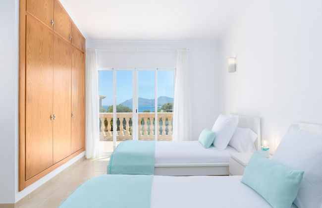 Dones D Aigua 11 in Urbanitzaci s Estanyol - Photo 32