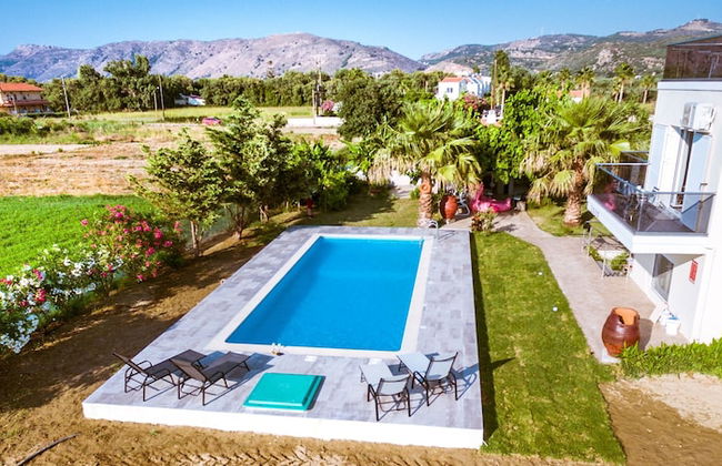 Martimi's Apartments - Photo 16