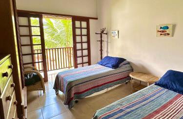 Casa ideal em condomínio fechado a 200m da Praia Maranduba, área de lazer completa - Foto 2