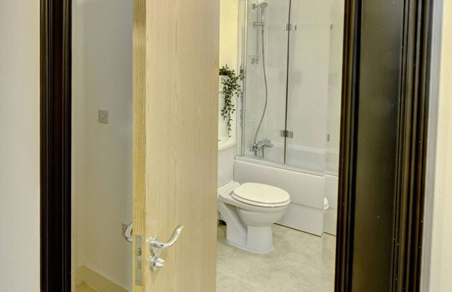 Lovely Flat in Kiln Close With Free Parking - Photo 39