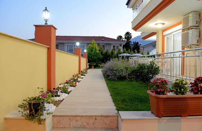 Can Apart Otel - Photo 19