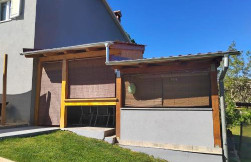 apartman Goga with pool and jacuzzi - Foto 41