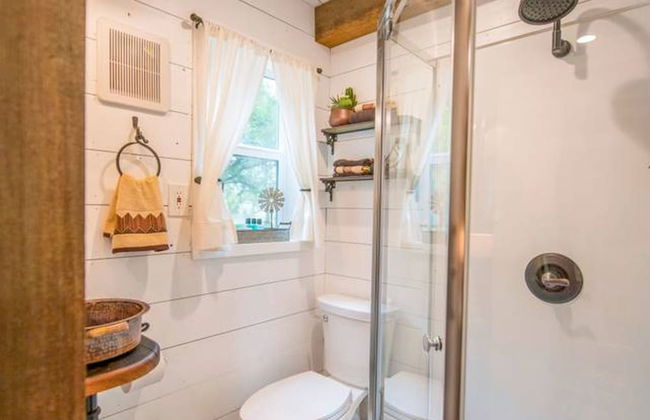 Cozy Cabin Little Red Hen 12 min to Magnolia - Foto 11