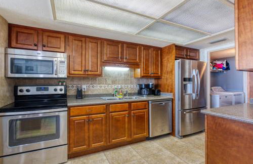 Aliki Atrium Beachfront Condo - Photo 11