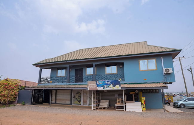 Cute & Comfy Condo Close to Highway - Foto 18