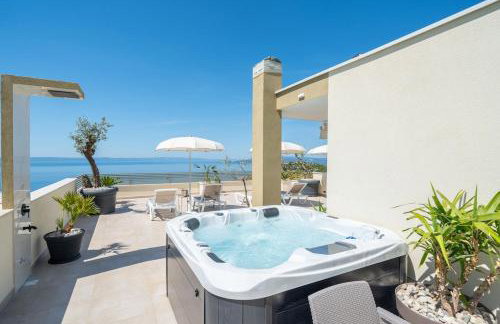 Penthouse Apartment Golden View with private Jacuzzi and 100m2 terrace by Makarska Exklusiv - Foto 20