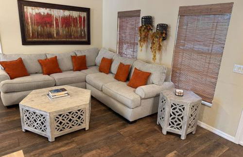 The Poolside Escape - Foto 18