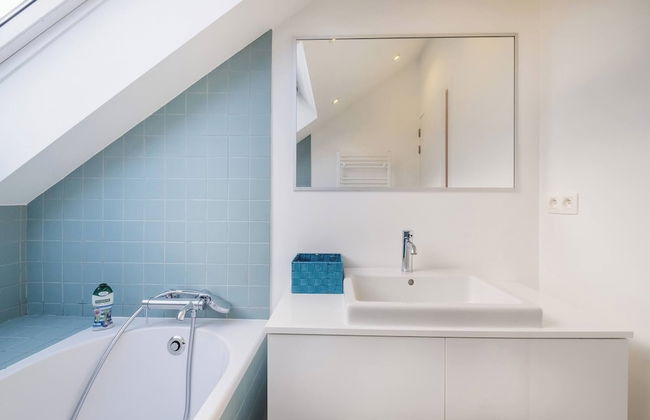 Top Floor New Duplex Stunning View In Trendy St Gilles - Foto 39