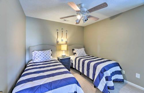 Waterfront Harkers Island Home Sunset View and Dock - Foto 19