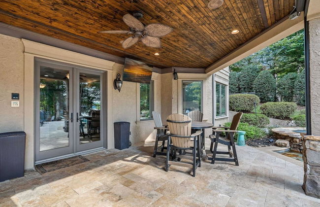 Livin' Large Lake Norman Estate w/ Pool, Dock, Game Room & Scenic Views - Photo 26