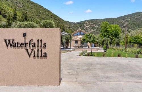 Luxury Waterfalls Villa Nidri Privet Pool Jaccuzi - Photo 31