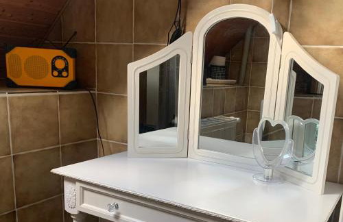 Vintage Apartment WOLF im Wadrilltal - Balkon Garten - Foto 6