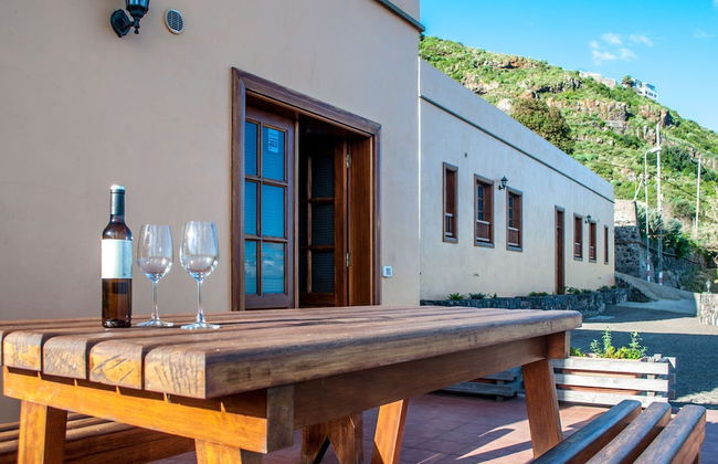 Nature Meets Luxury in Nice Apartment near Tenerife Coastline - Foto 1