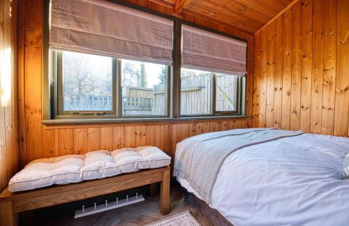 Hollyhocks 2 Bedroom House with Extra Sleeping Option - Wiltshire - Foto 27