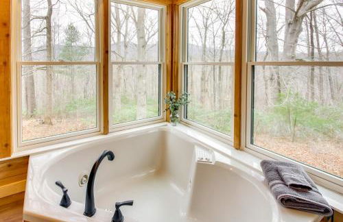 Modern Nellysford Getaway on 40 Private Acres! - Foto 27