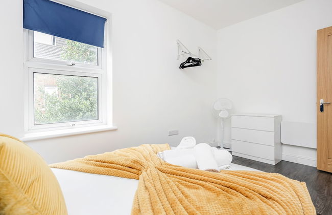 1BR Victorian House Near Bedford City Centre - Photo 3