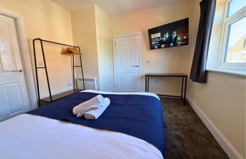 Pool Table 1-Bedroom House, near City Centre and Public Transport, Dog Friendly, Sleeps 5, Free Parking - Foto 13