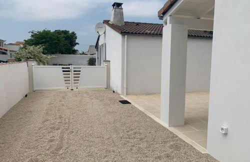 CAPUCINE Jolie maison proche Plage - Foto 2