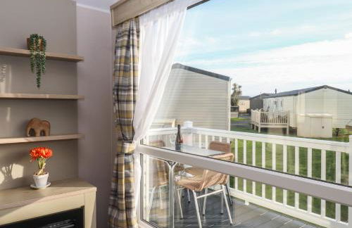 Caravan B61 at Landscove Holiday Park - Photo 4