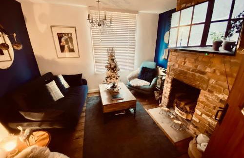 The Tenth House, Grade II Listed Georgian Town House, Wirksworth, Derbyshire, Peak District Cottage, Sleeps 4 - Foto 54