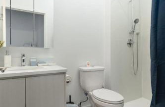 Peaceful Beachfront Loft Rooftop Gym - Photo 15