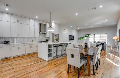 Uptown Modern with Private Patio & 1Gbps Wi-Fi - Foto 32