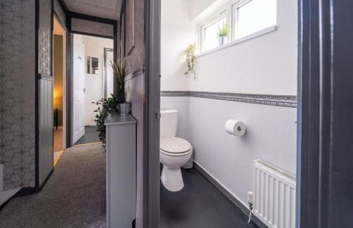 Spacious 3 Bed House, 5mins to HS2/ NEC/Airport. - Foto 41