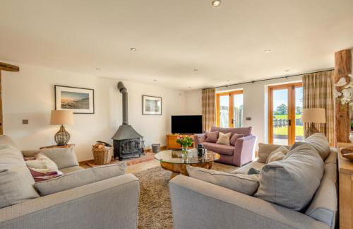 3 Bed in Lower Bodham oc-p29593 - Photo 9