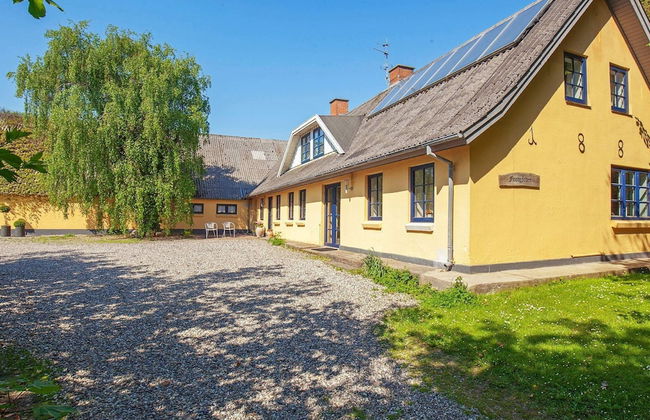 16 Person Holiday Home in Thyholm - Foto 1