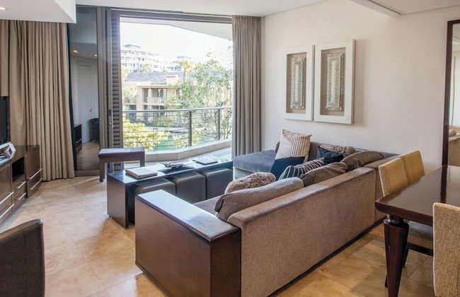 Two Bedroom Apartment - Fully Furnished and Equipped - Photo 5