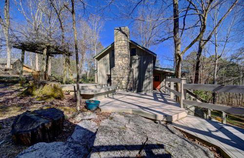 Cozy Log Cabin 6 Mi to Great Smoky Mtns NP! - Foto 26