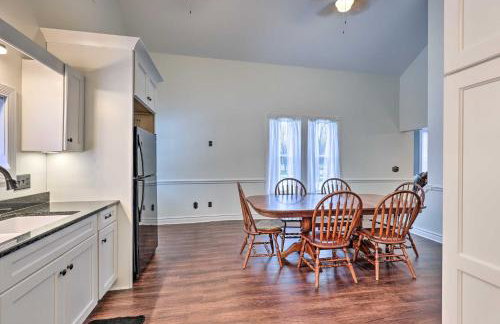 Walkable Sodus Point Retreat Less Than 1 Mi to Lake - Foto 11