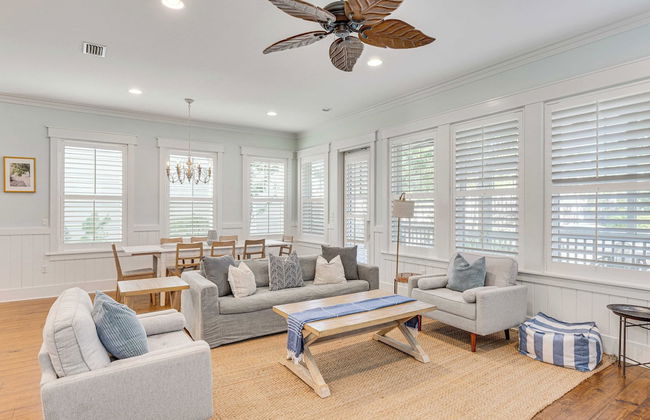 Pearl by Avantstay Idyllic Seaside Getaway w/ 2 Large Decks & Lush Garden - Foto 24